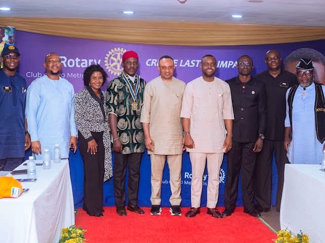 Rotary Club of Uyo Metropolis fellowship on basic education and literacy
